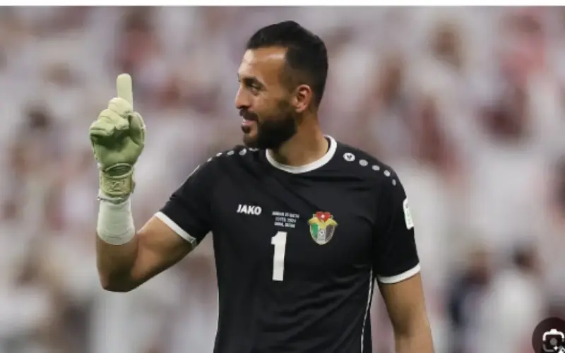 يزيد أبو ليلى يقترب من تجربة جديدة في الدوري السعودي